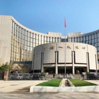 手机报·晚报丨国有大行普遍低调，“揽储大战”熄火了吗；高三学生被邻居驾车冲撞致死案一审宣判