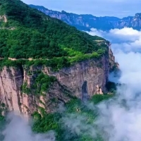 手机报·早报丨“河南造”人形机器人在京东上线；燃气公司回应“拟招北大毕业生当抄表维修工”