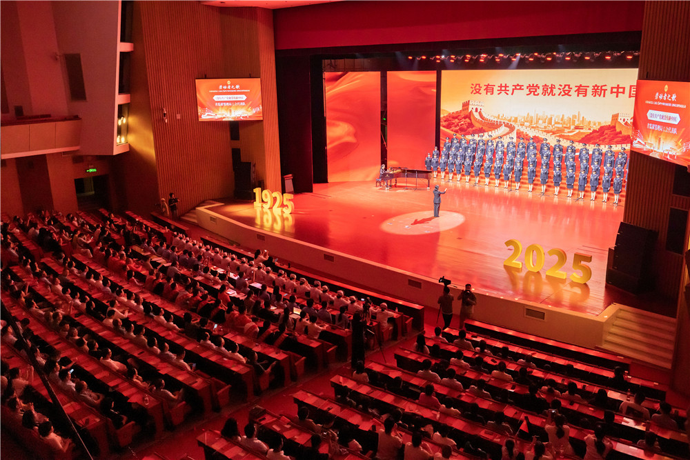 1757471122145.jpg 观众.jpg